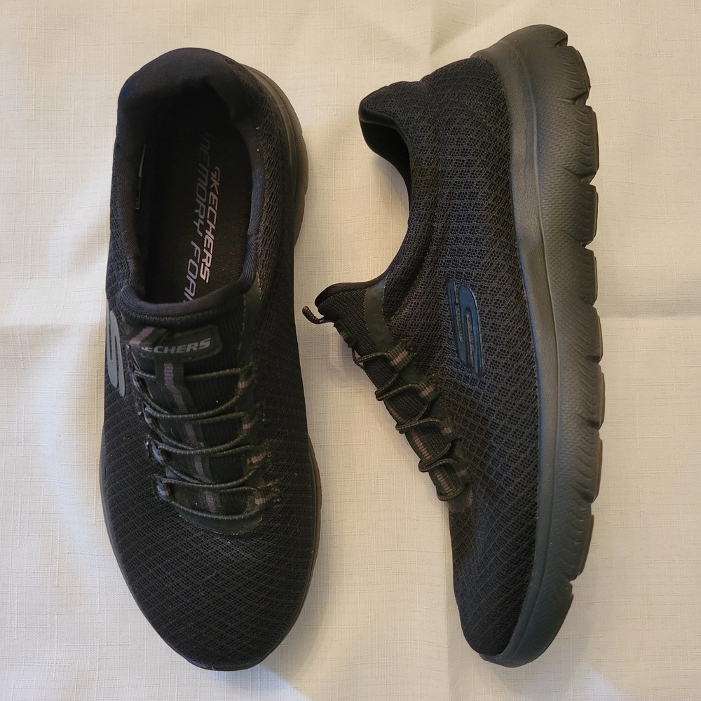 Skechers 7 Sneakers Black Mesh Bungee Memory Foam SUMMITS Comfort Athletic